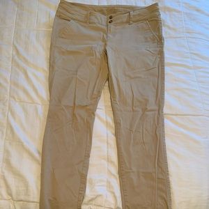 NWOT American Eagle Chino-Style Pants